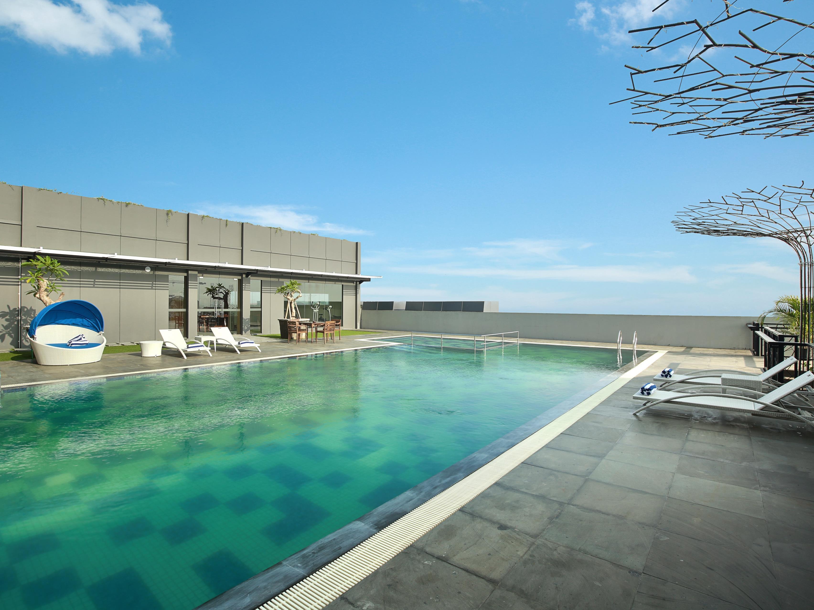 Swiss-Belinn Saripetojo Solo Екстериор снимка