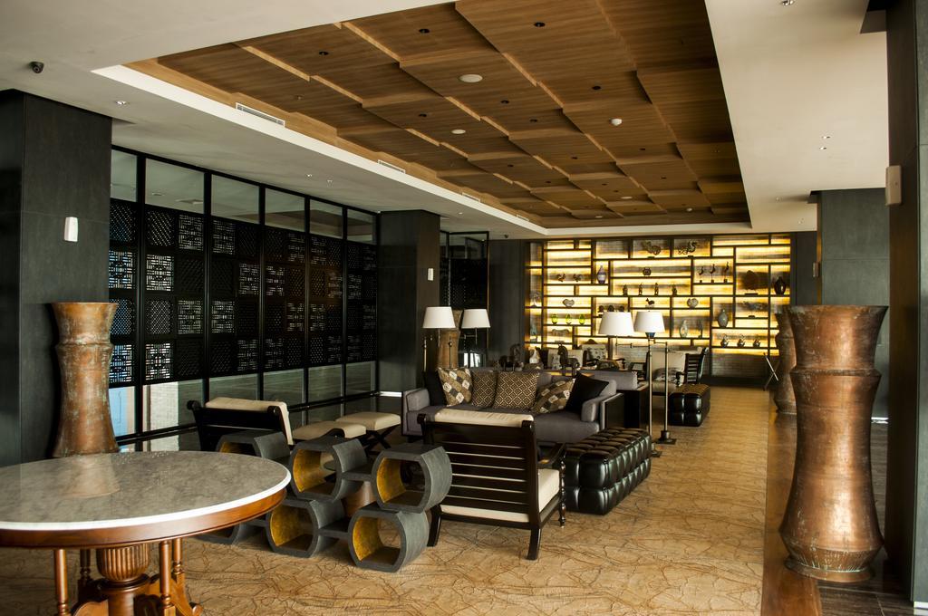 Swiss-Belinn Saripetojo Solo Екстериор снимка